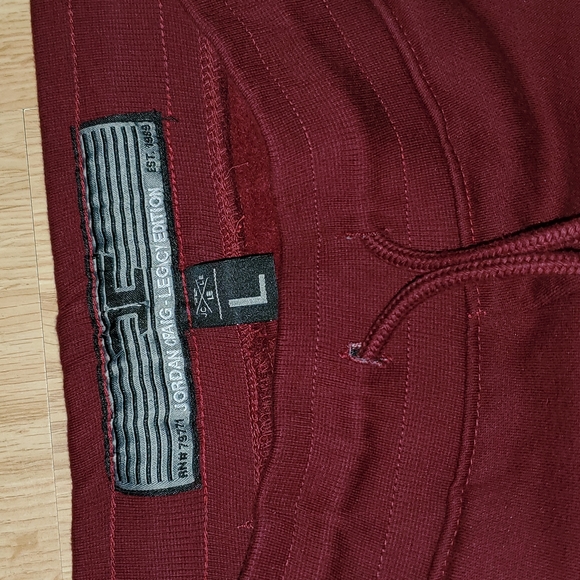 Jordan Craig Sweatpant - Picture 2 of 4